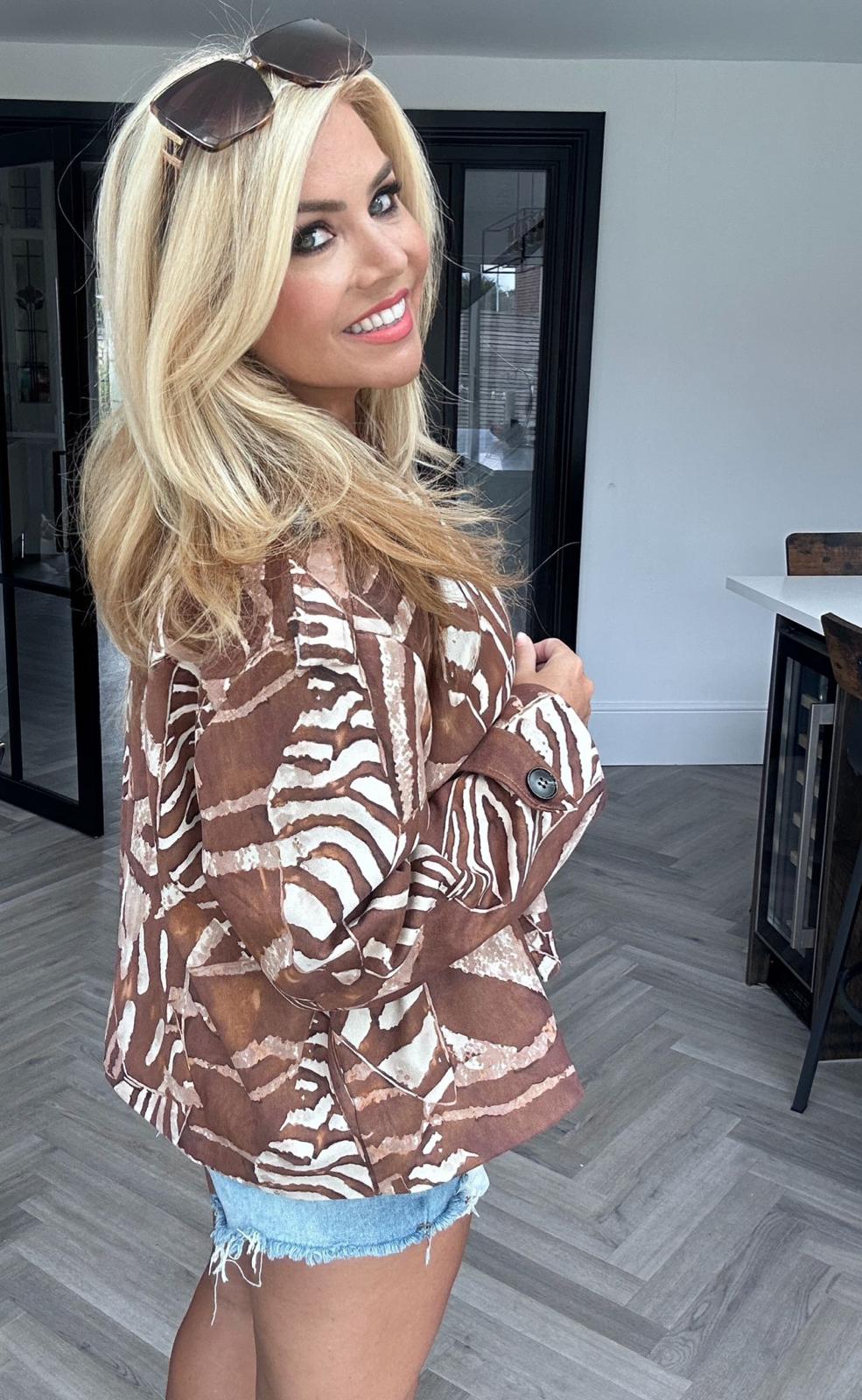 &