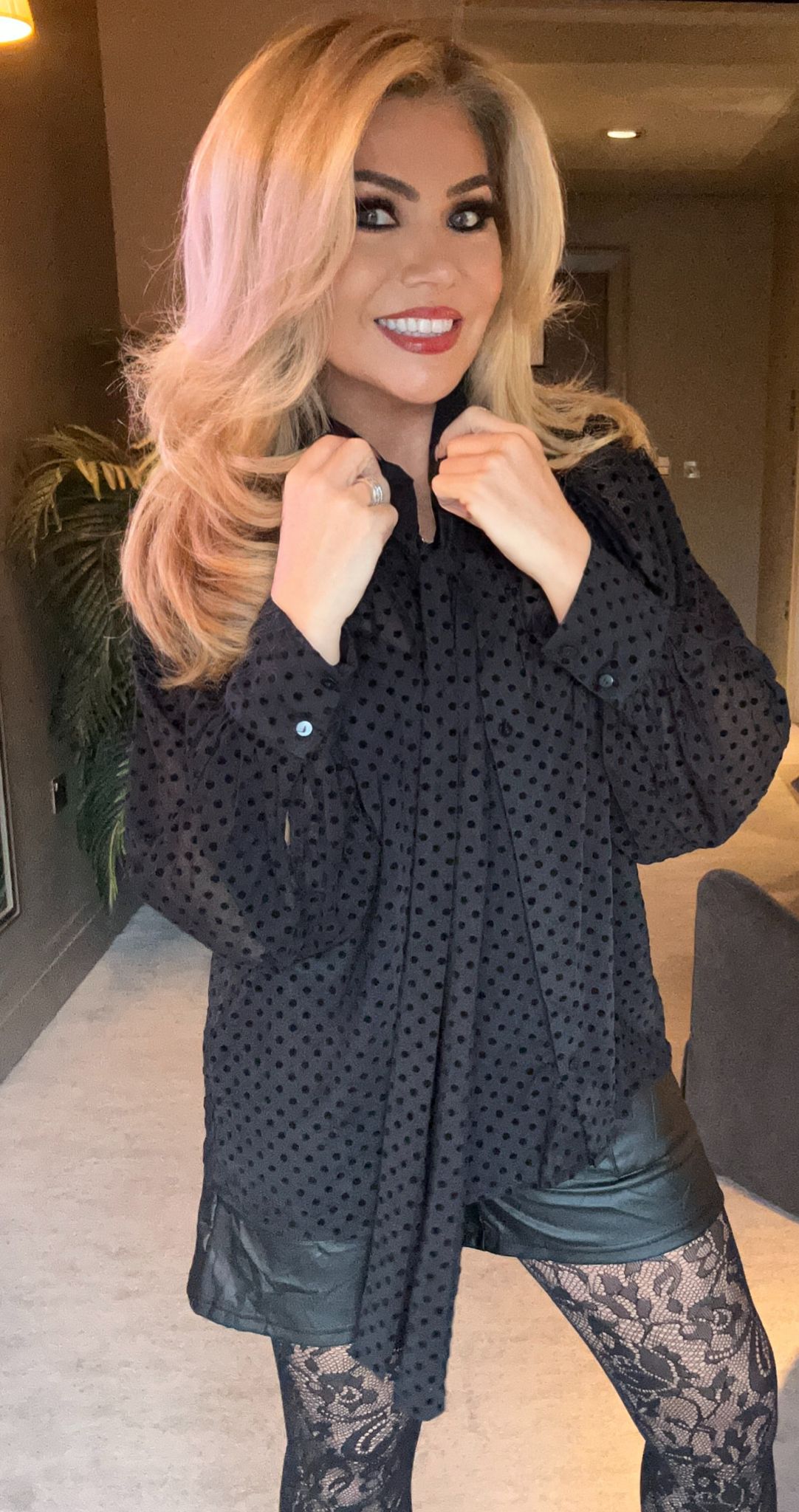 ‘Saskia’ pu elasticated waist shorts