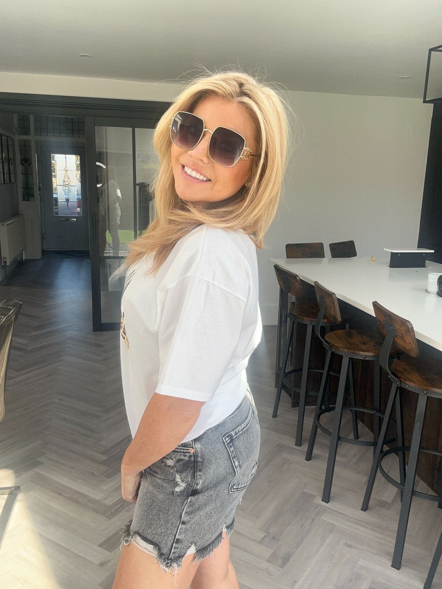 &