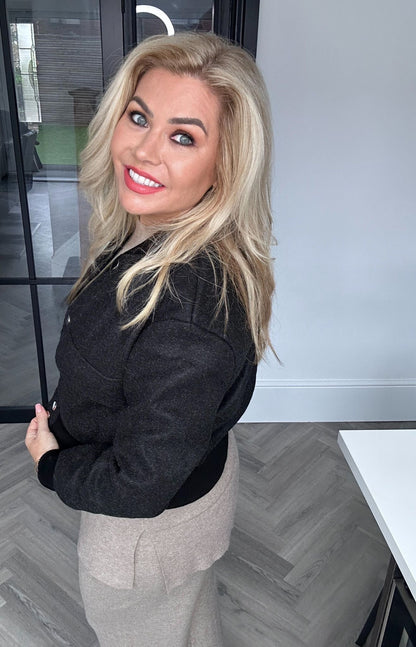 &