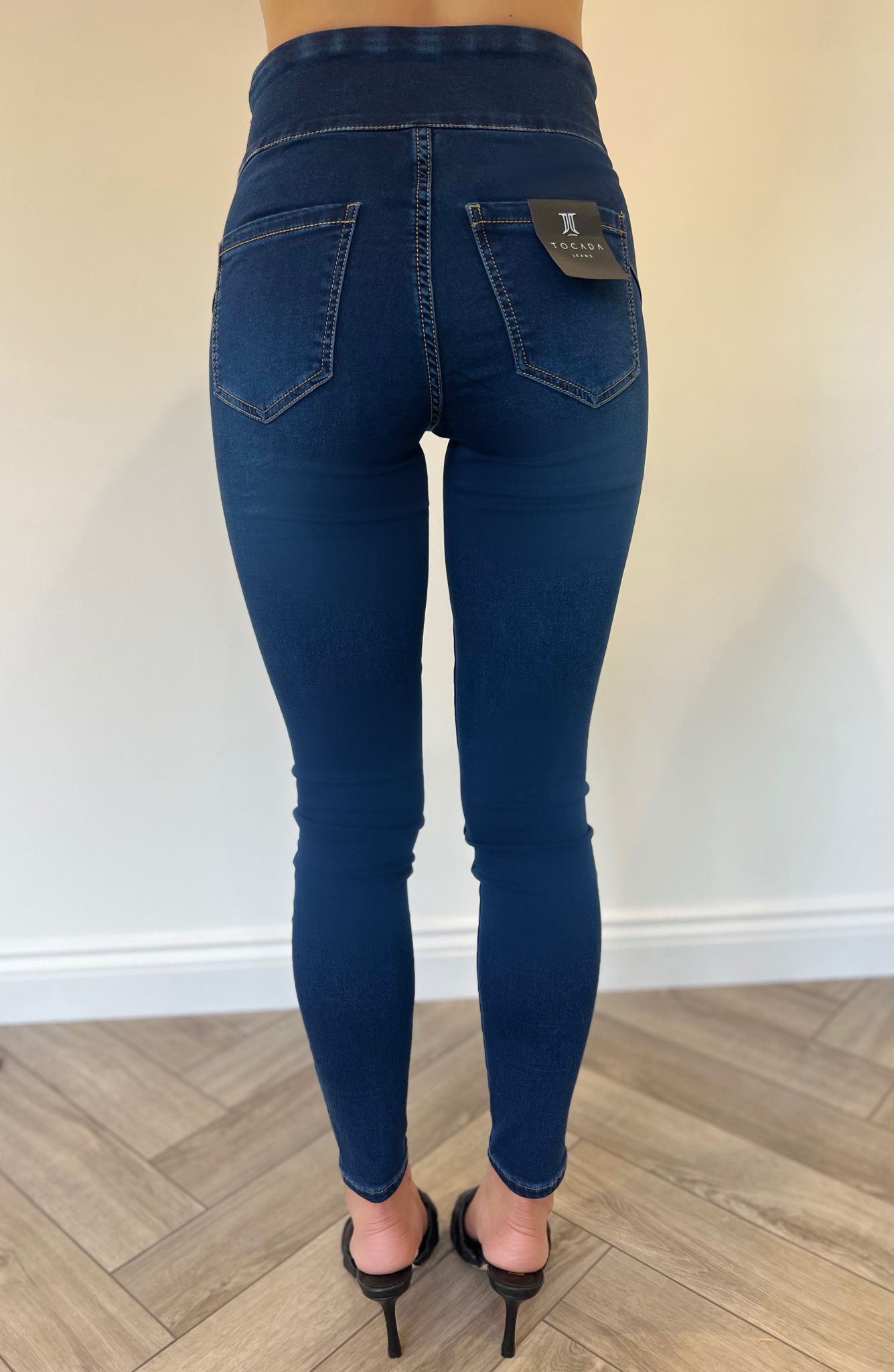 Jade dark blue jeans